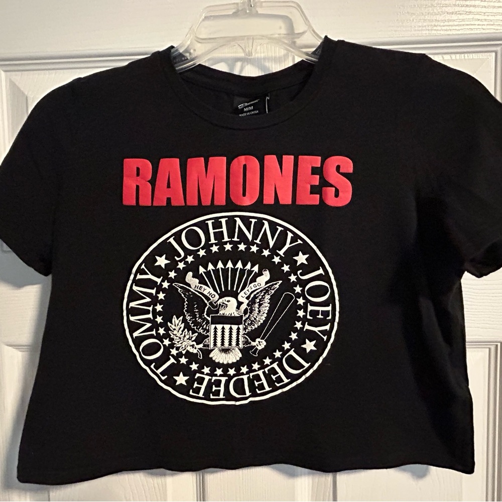 Ramones‎ Hey Ho Let's Go official Ramones 1234 label crop top vintage  Size M